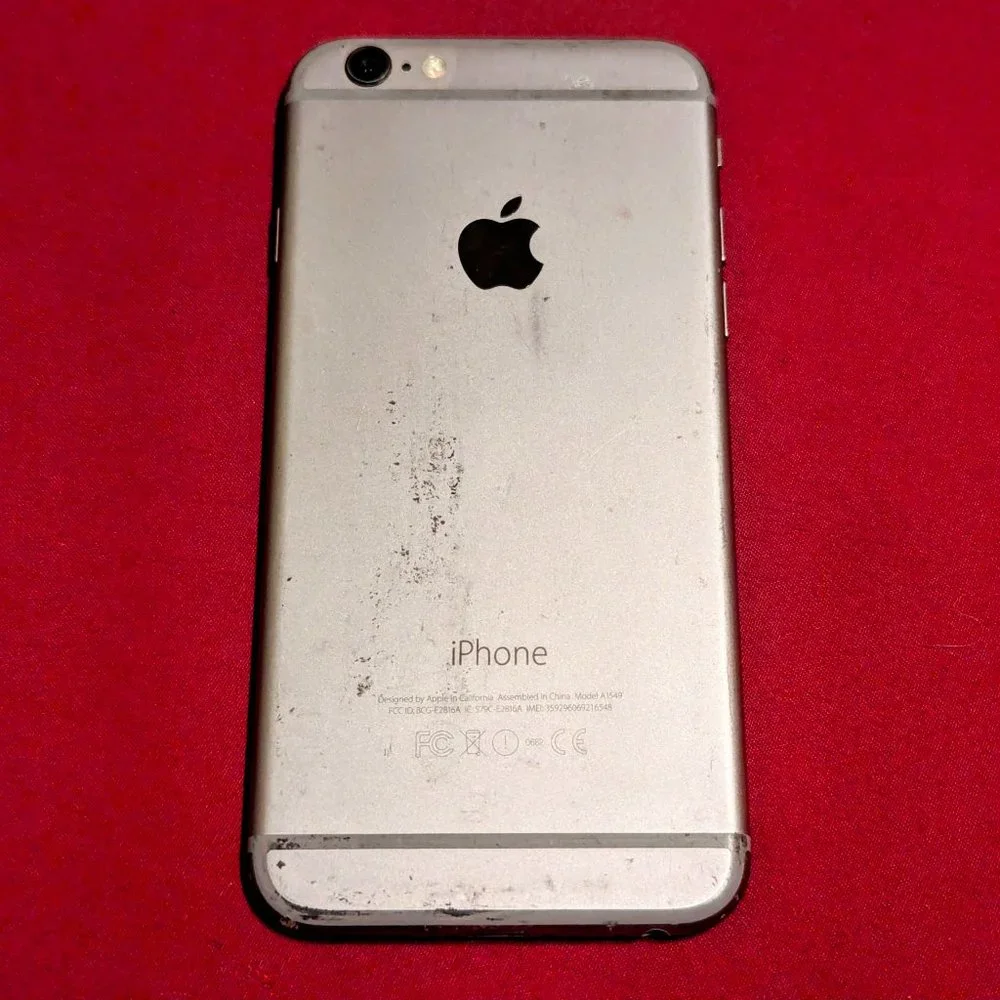 iPhone 6 (A1549) - 64 GB #37 (For parts)***